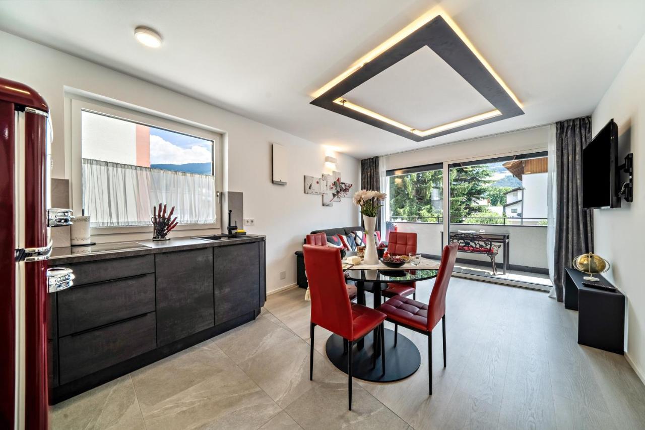 Apartment Il Cuore Rosso Naturns Exterior foto