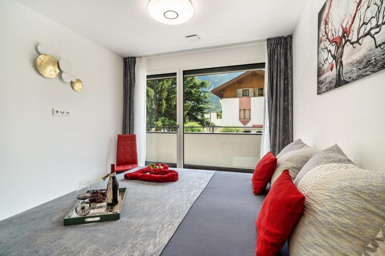 Apartment Il Cuore Rosso Naturns Exterior foto